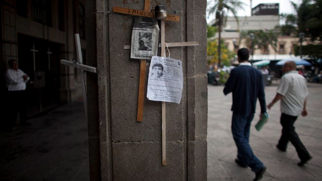 carteles mexico elecciones.jpg